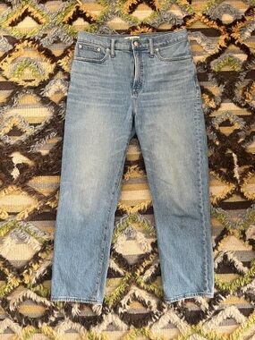 Madewell straight cut jeans size 29 but fit like 30